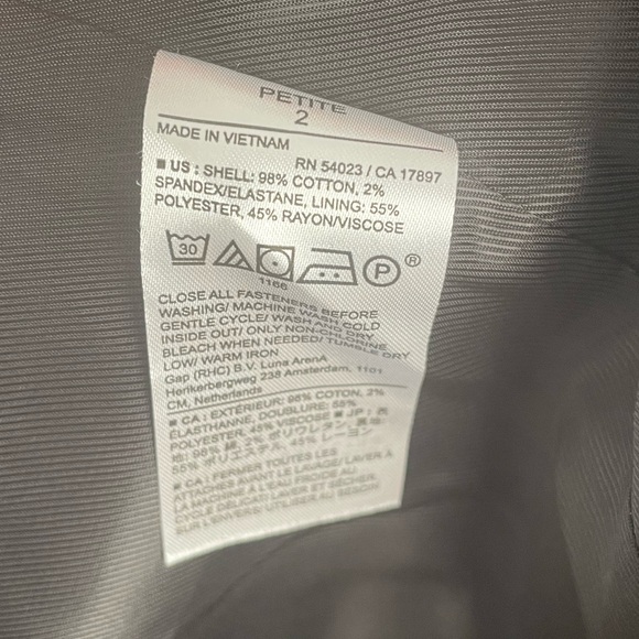 Banana Republic STUNNING Double Breasted Blazer, Black/ Gold Buttons, Size 2 - Picture 7 of 7